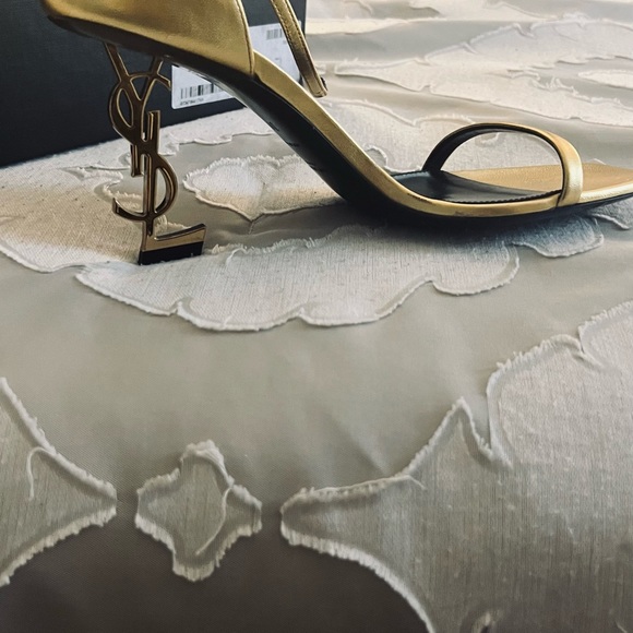 COPY - Gold Opyum YSL logo heel with gold hardware - Picture 3 of 14